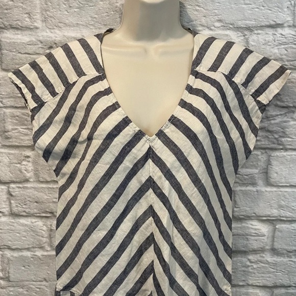 J.Crew Women's Extra Small Striped Linen Blend Tunic Cover-Up Dress. - Picture 3 of 7